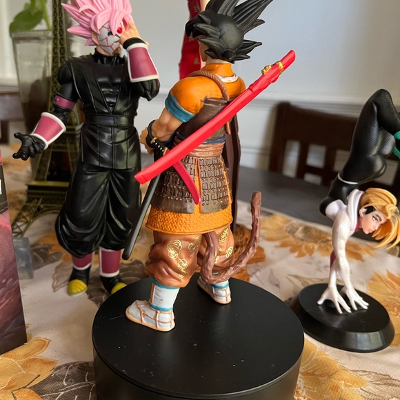 Dragon ball z goku samurai 8” action figure new in box - Picture 8 of 11